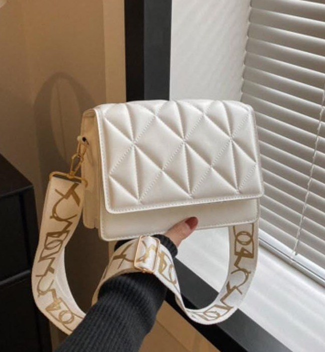 New Fashion Casual PU Leather Solid Color Printed Shoulder Bag With Wide Strap, Shell-Shaped Handbag, Tote Bag, Crossbody Bag For Women, Suitable For Shopping, Traveling, Four-Season Style