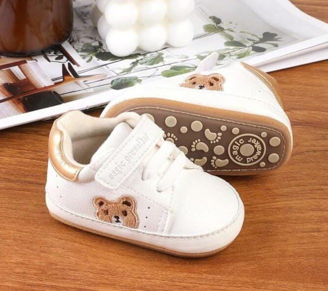 1 Pair Kids' Cartoon PU Hook And Loop Flat Non-Slip Casual Sports Shoes, Suitable For Spring And Autumn