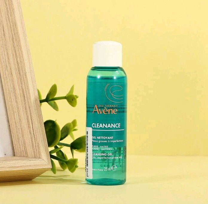 Avene Eau Thermale Avène Cleanance Oil-Control Purifying Gel Cleanser For Blemish-Prone & Oily Skin Types - 25ml Compact Travel Size
