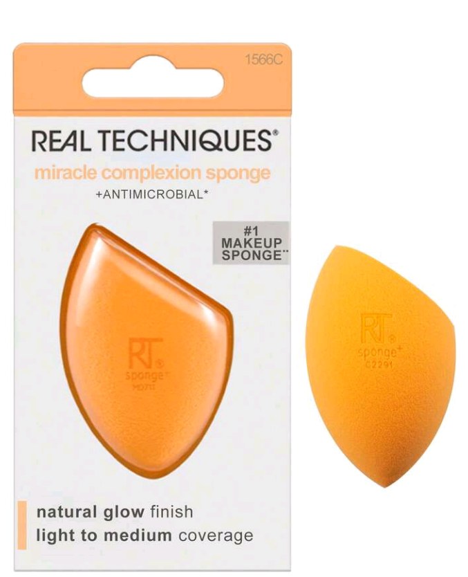 Real Techniques Miracle Complexion Multi-Color Makeup Sponge Set, Suitable For Liquid And Cream Foundation, Can Create Layerable Coverage, Creates Natural Dewy Base Makeup, Latex-Free Foam Material