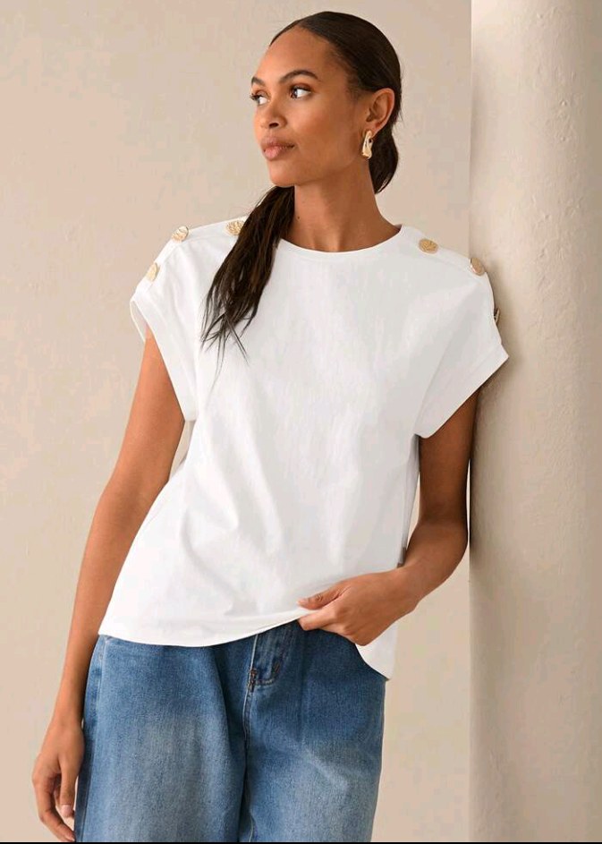 Lilora Women's 100% Cotton White T-Shirt,Short Sleeve Metal Button Design Casual Tee,Summer Elegant Urban Style Commuting Fashionable Outing Brunch Top