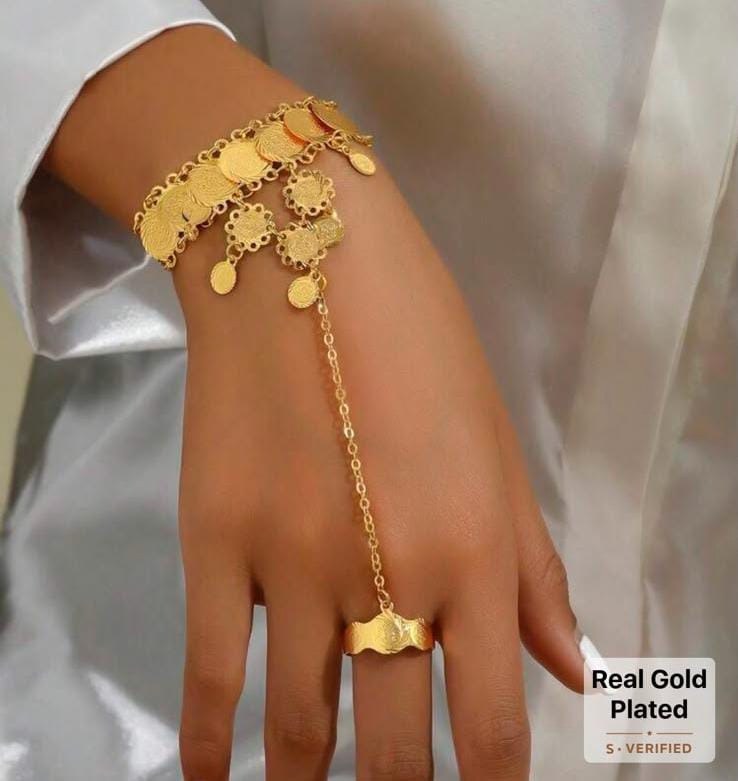 1pc Vintage Personalized Versatile Commute & Vacation Style Hollow Carved Multi-Layer Finger Loop Ancient Coin Tassel Back Of Hand Bracelet For Women