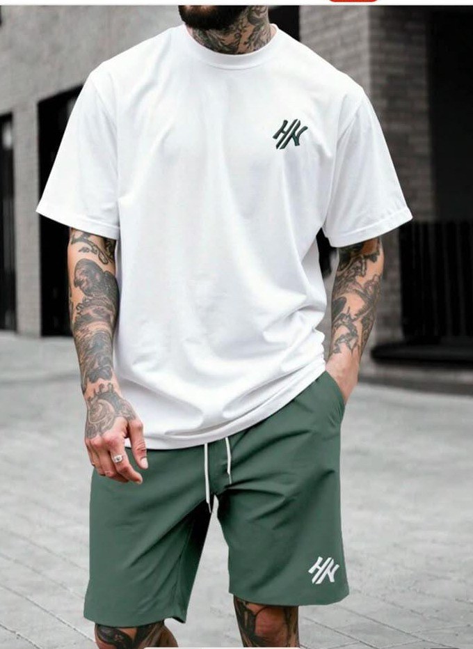 Manfinity Homme Men's Round Neck Graphic Print Short Sleeve Top And Shorts Casual Wear Set Men Outfit Sets Men Outfit Sets Men Summer Outfits